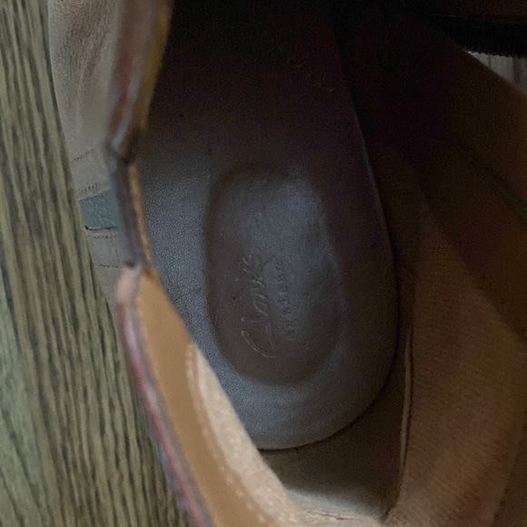 Clarks Booties - Picture 6 of 10